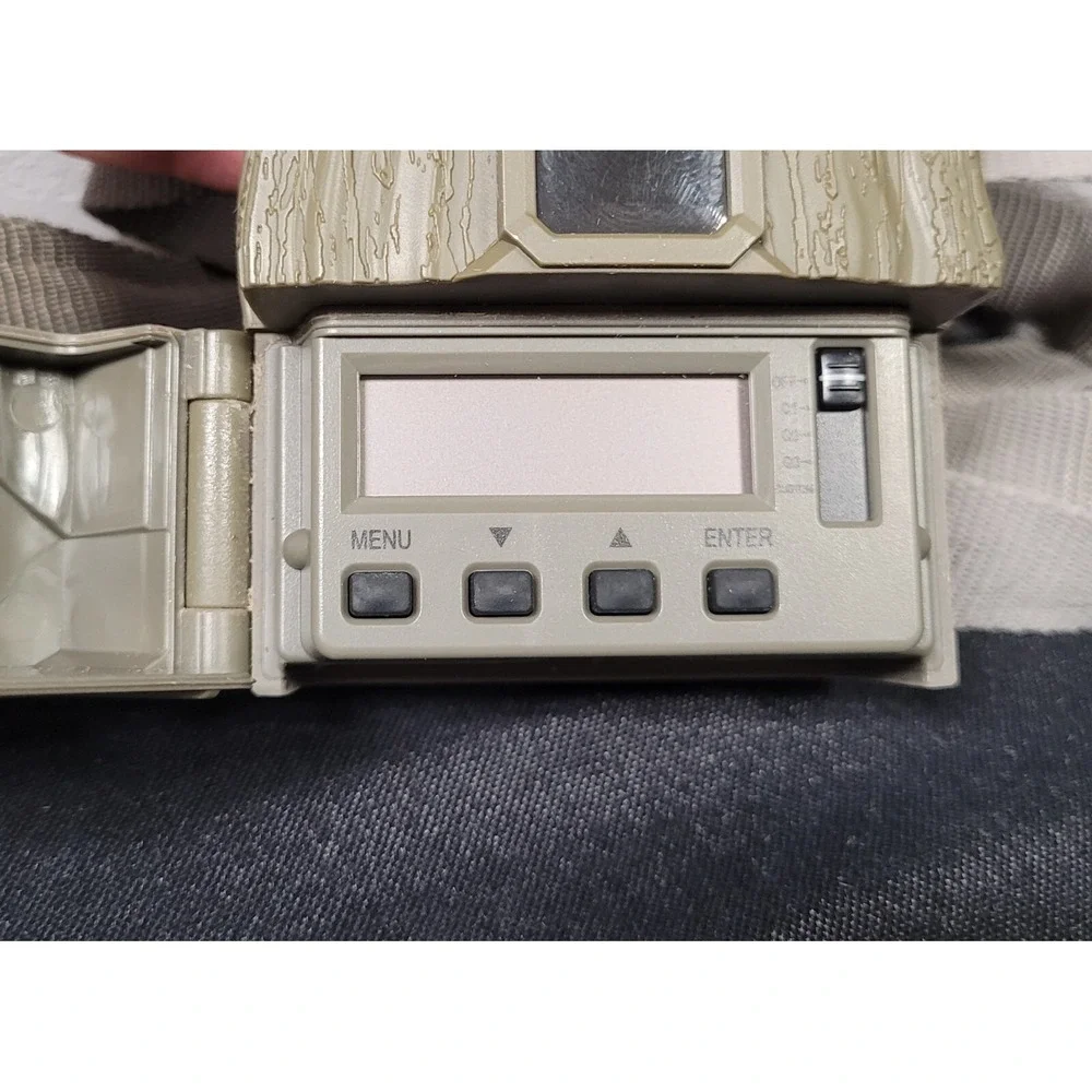 Wildview WV14 Trail Camera 14 MP Model STC-WV14 With 8 GB SD Card